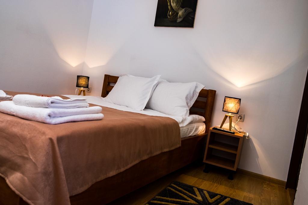 Hotel Casa Arbo Călimăneşti Esterno foto