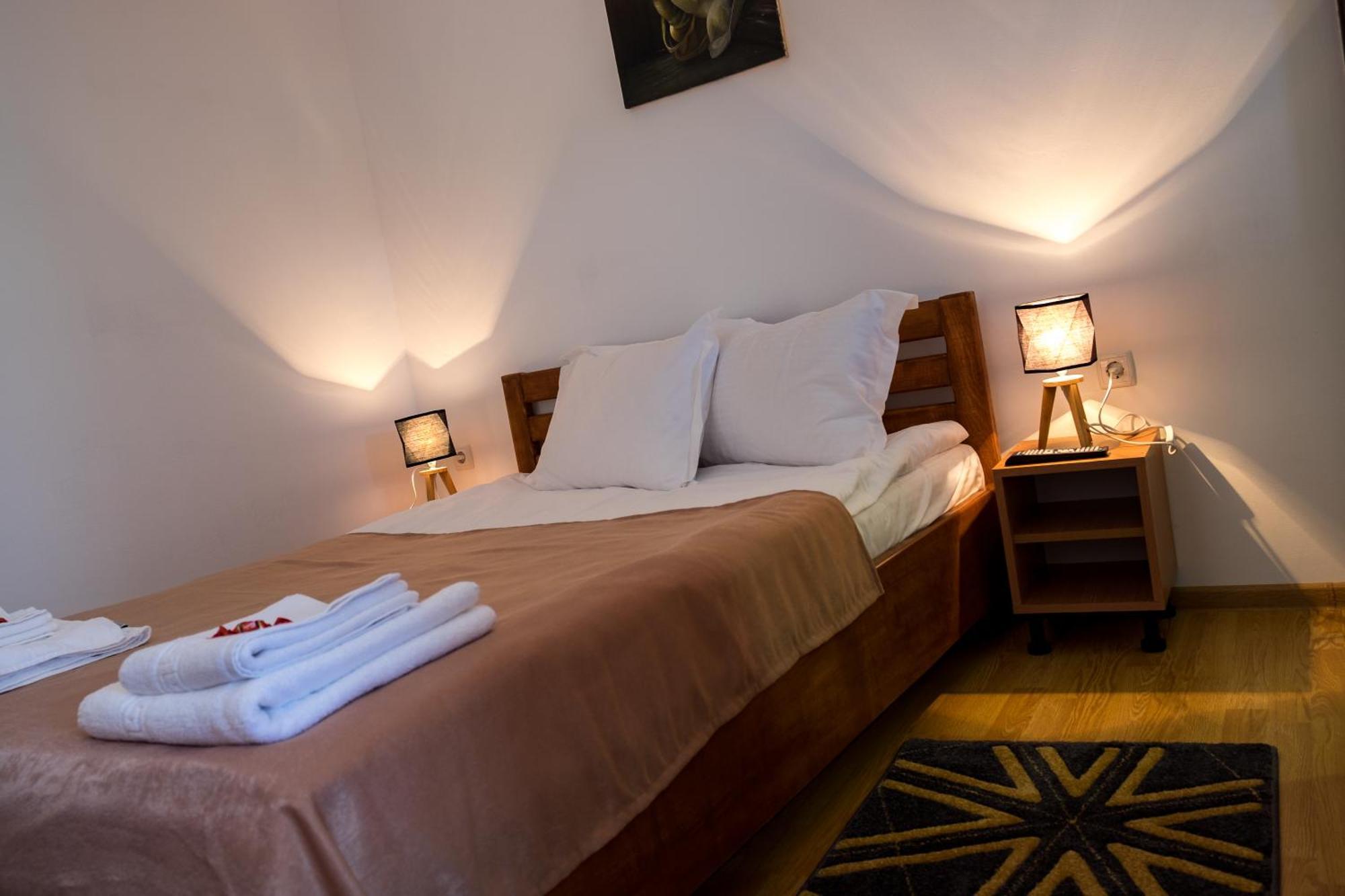 Hotel Casa Arbo Călimăneşti Esterno foto