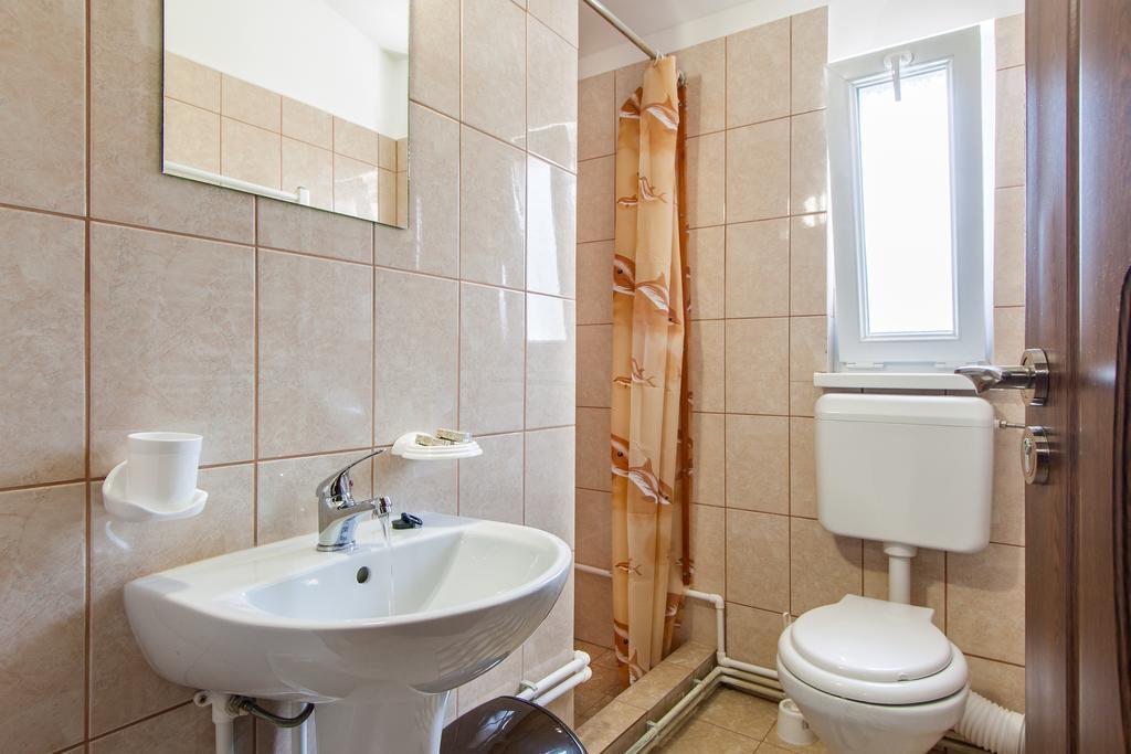Hotel Casa Arbo Călimăneşti Esterno foto