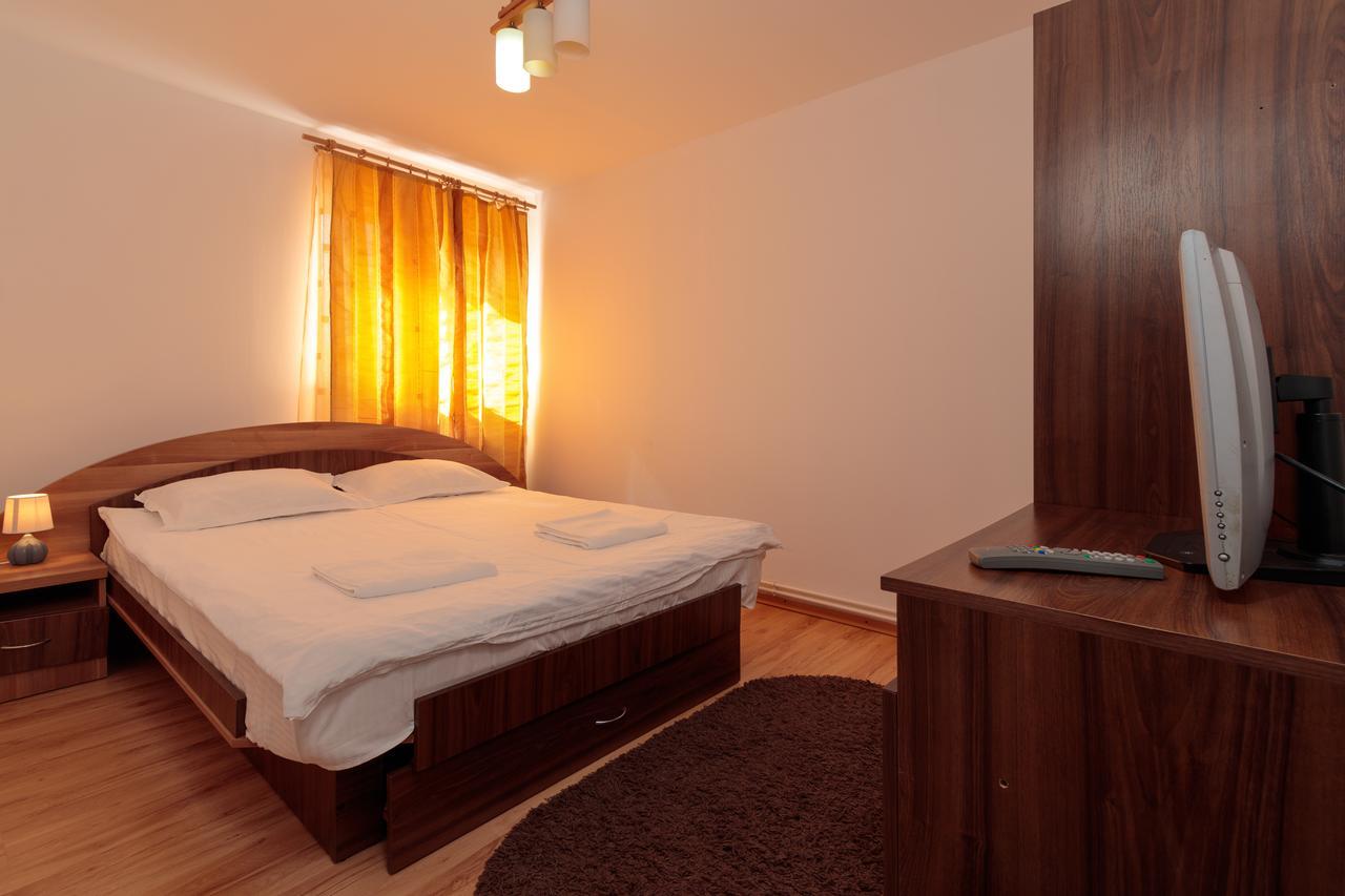 Hotel Casa Arbo Călimăneşti Esterno foto