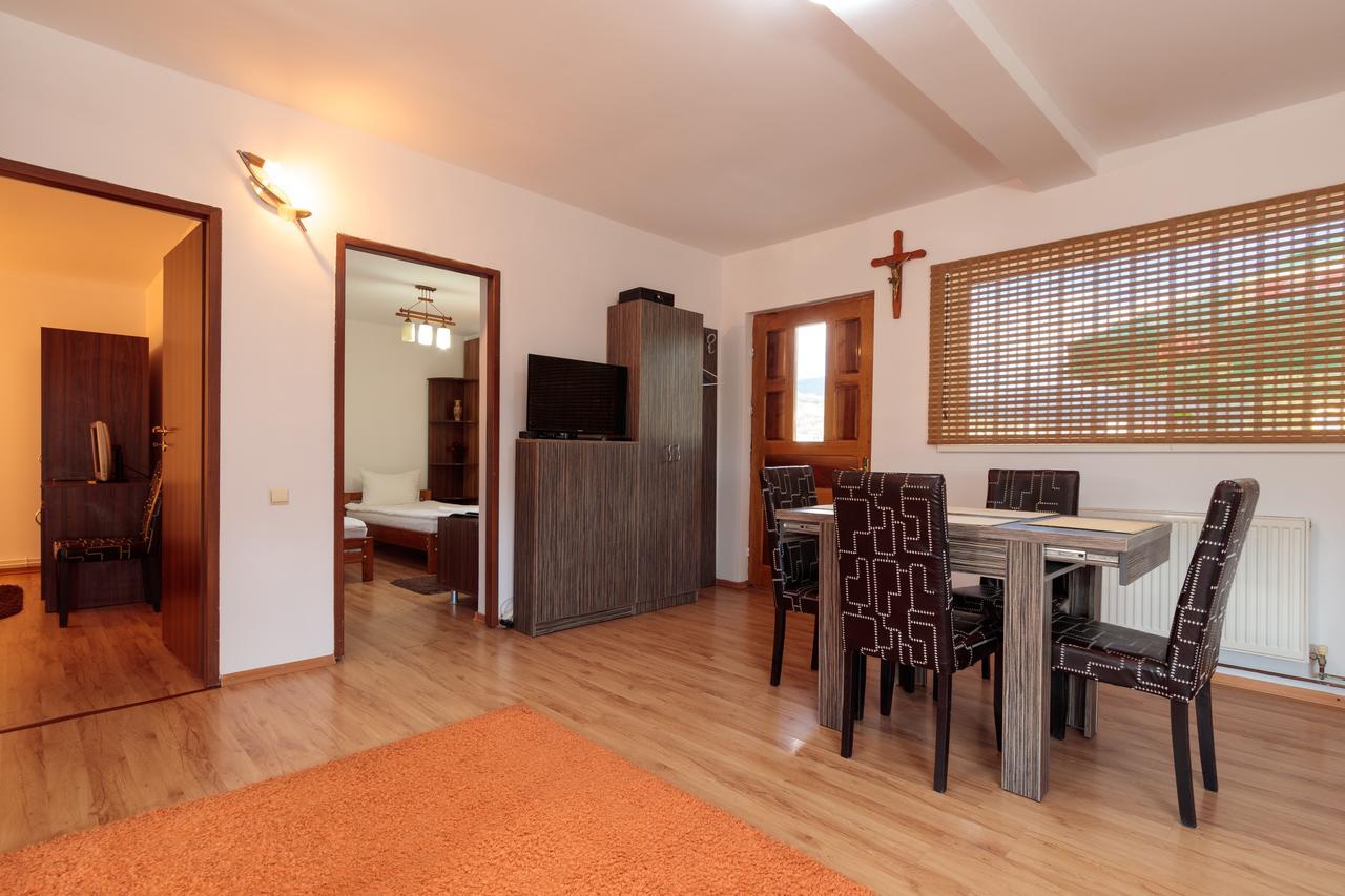 Hotel Casa Arbo Călimăneşti Esterno foto