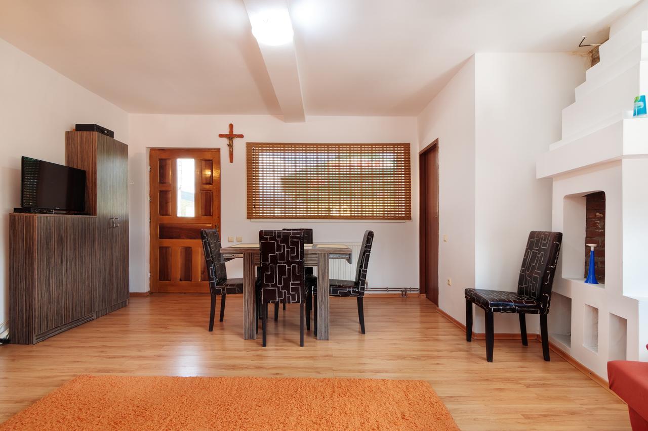 Hotel Casa Arbo Călimăneşti Esterno foto